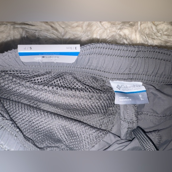 NWT Women’s Columbia Sandy River Shorts (S) $45 - Picture 3 of 4